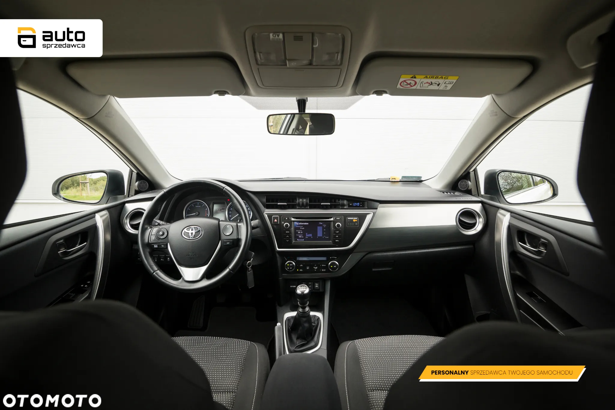 Toyota Auris 1.33 VVT-i Premium Comfort - 21
