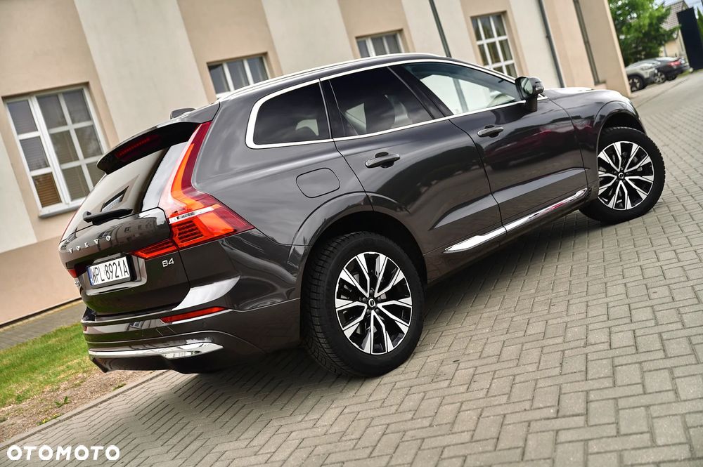 Volvo XC 60 B4 D Plus Bright - 13