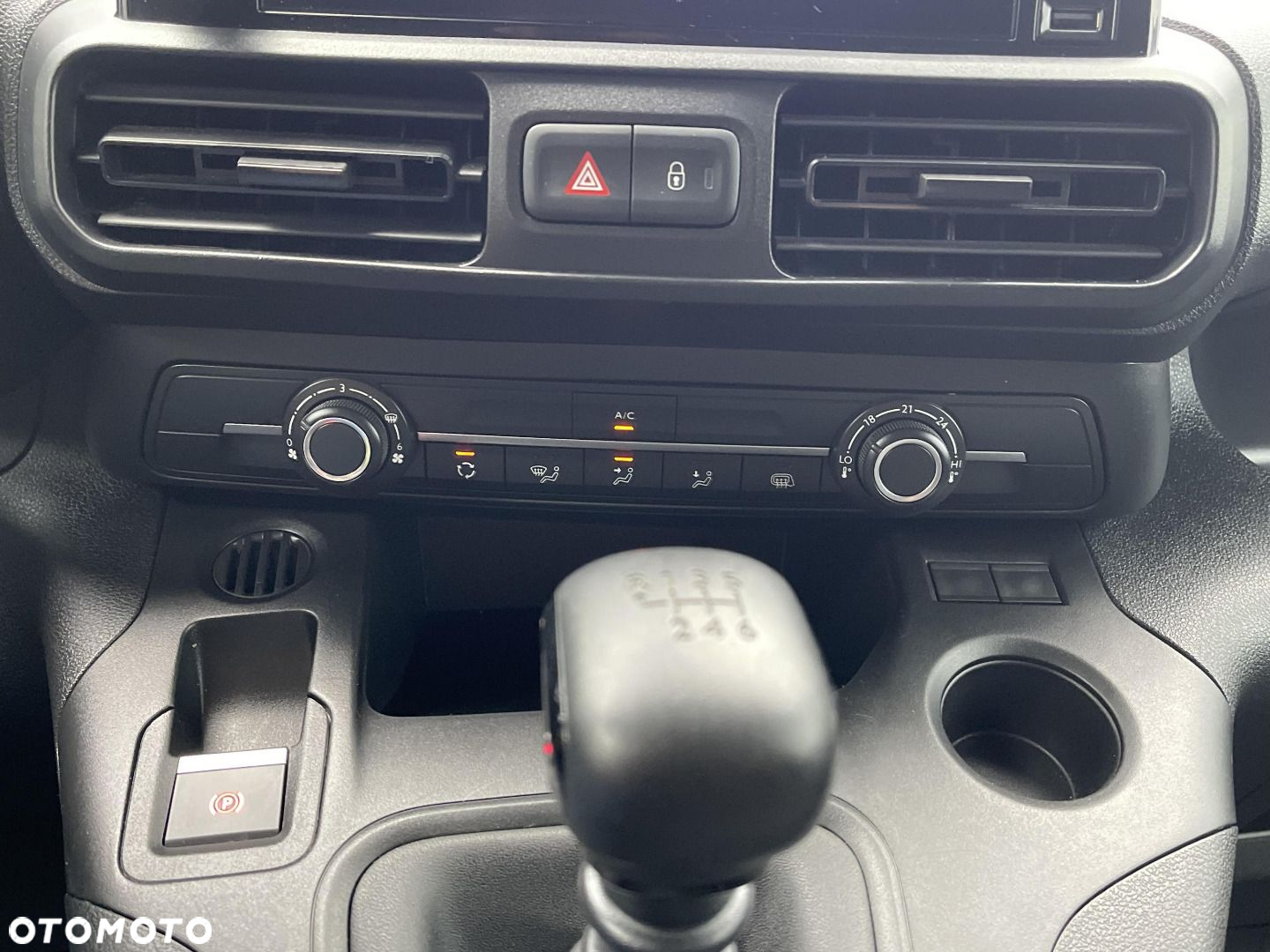 Toyota PROACE CITY - 17