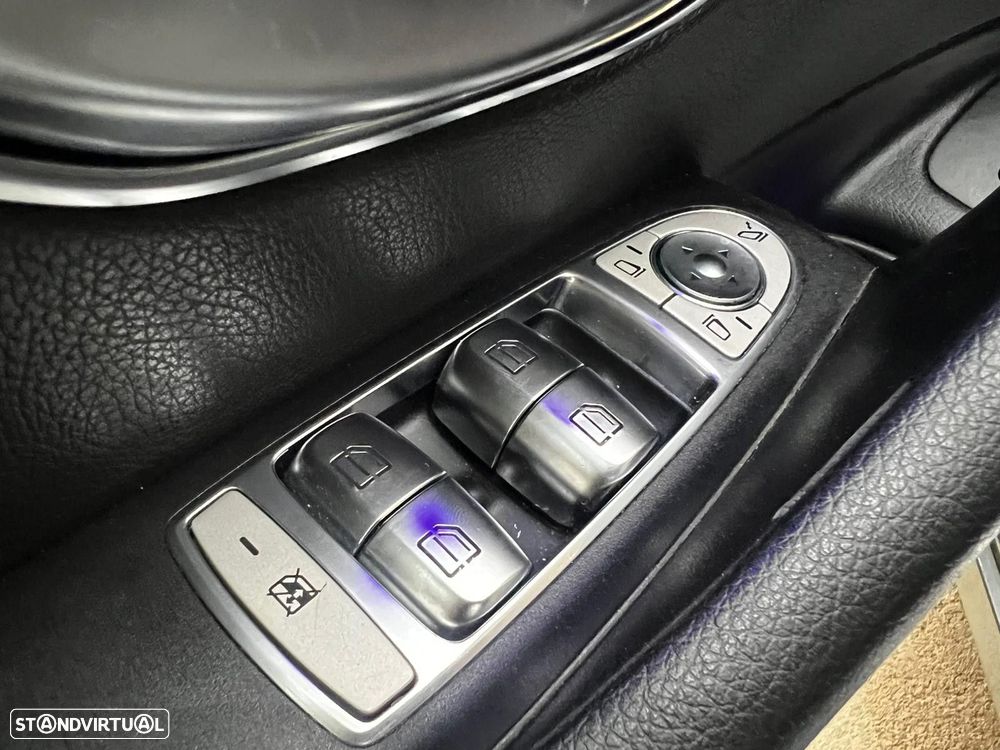 Mercedes-Benz E 300 de Avantgarde - 46