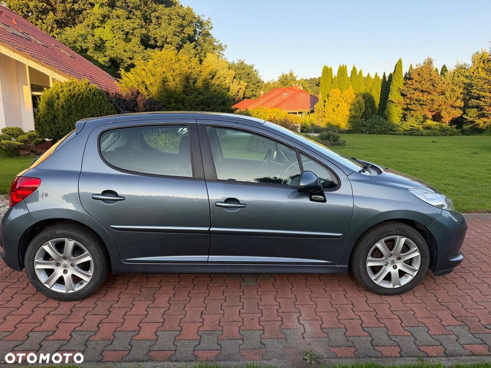 Peugeot 207 1.6 HDi - 22