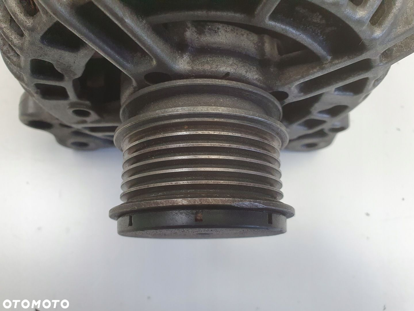 VW Sharan Alhambra Galaxy 1.9 TDI ALTERNATOR bosch 028903030 120A - 3