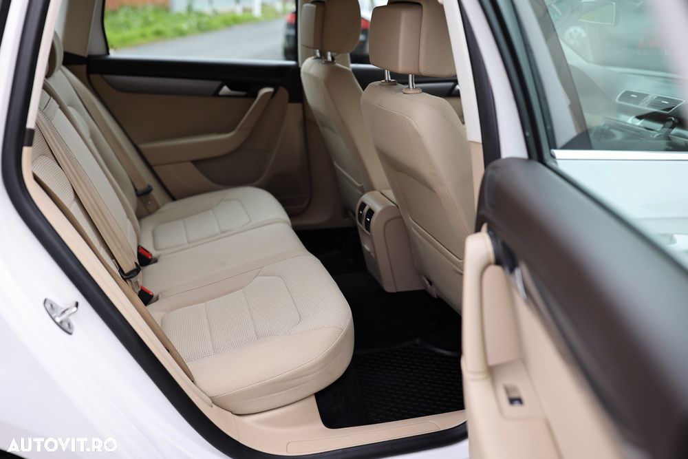 Volkswagen Passat 2.0 TDI DSG BlueMotion Technology Highline - 6