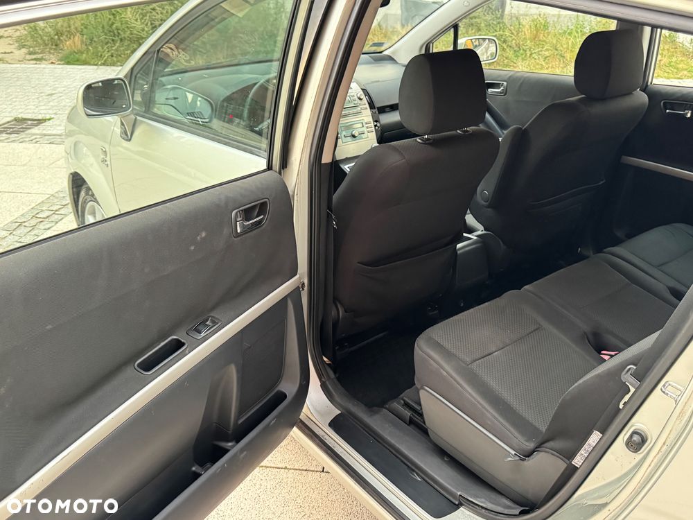 Toyota Corolla Verso 2.0 D-4D Terra 7os - 11