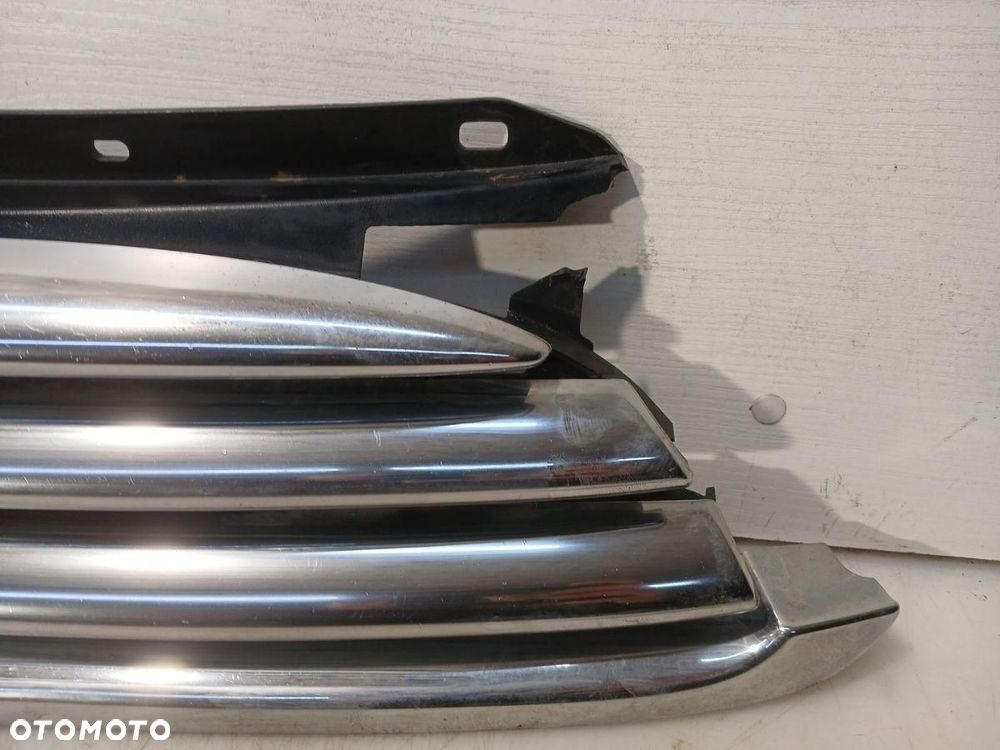ATRAPA GRILL KRATKA MINI COOPER R56 2751291 - 2