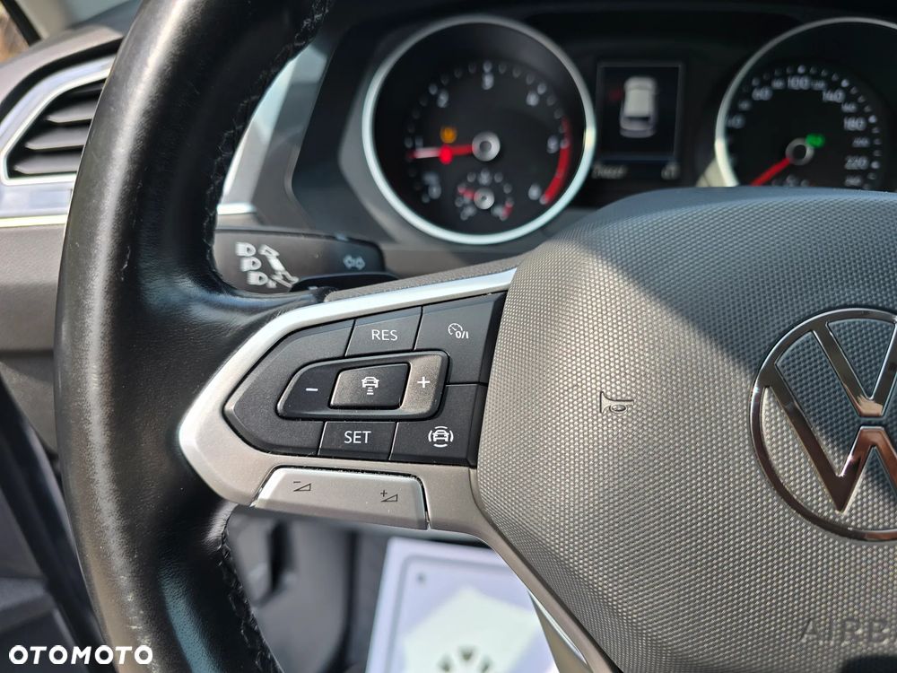 Volkswagen Tiguan 2.0 TDI SCR DSG Life - 32