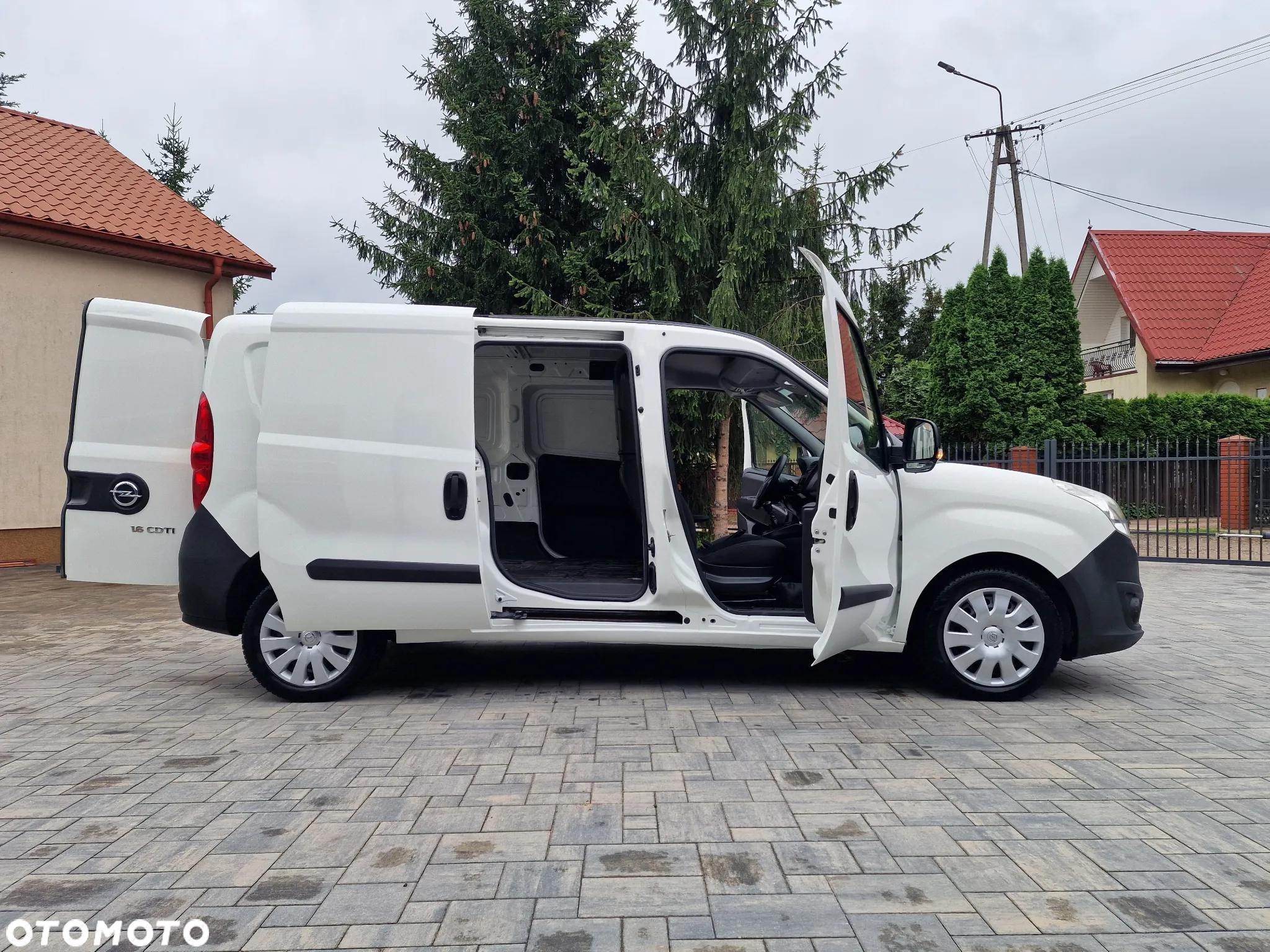 Opel COMBO - 10