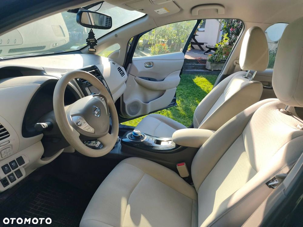 Nissan Leaf - 6