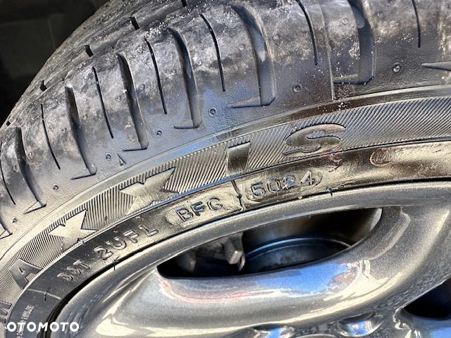 Ford Fiesta 1.1 S&S COOL&CONNECT - 25