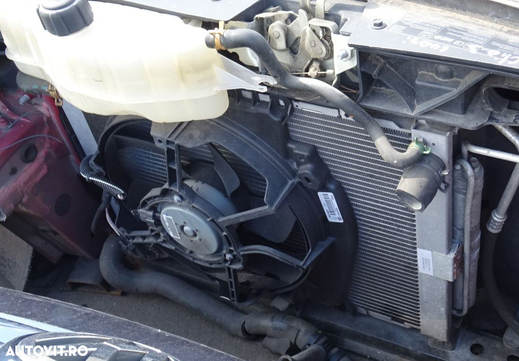 Fata completa Renault Clio 3 din 2010 facelift volan pe stanga - 4