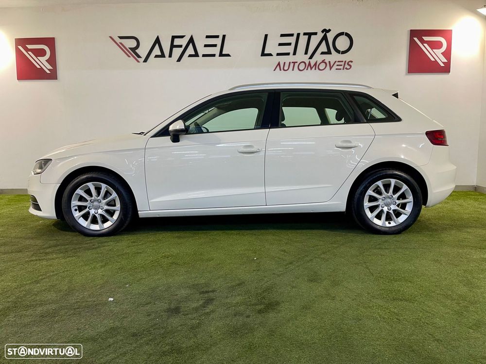 Audi A3 Sportback 1.6 TDI Advance - 8