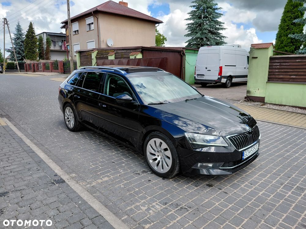 Skoda Superb 2.0 TDI 4x4 Style DSG - 2