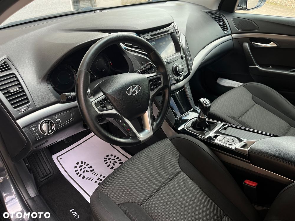 Hyundai i40 - 18