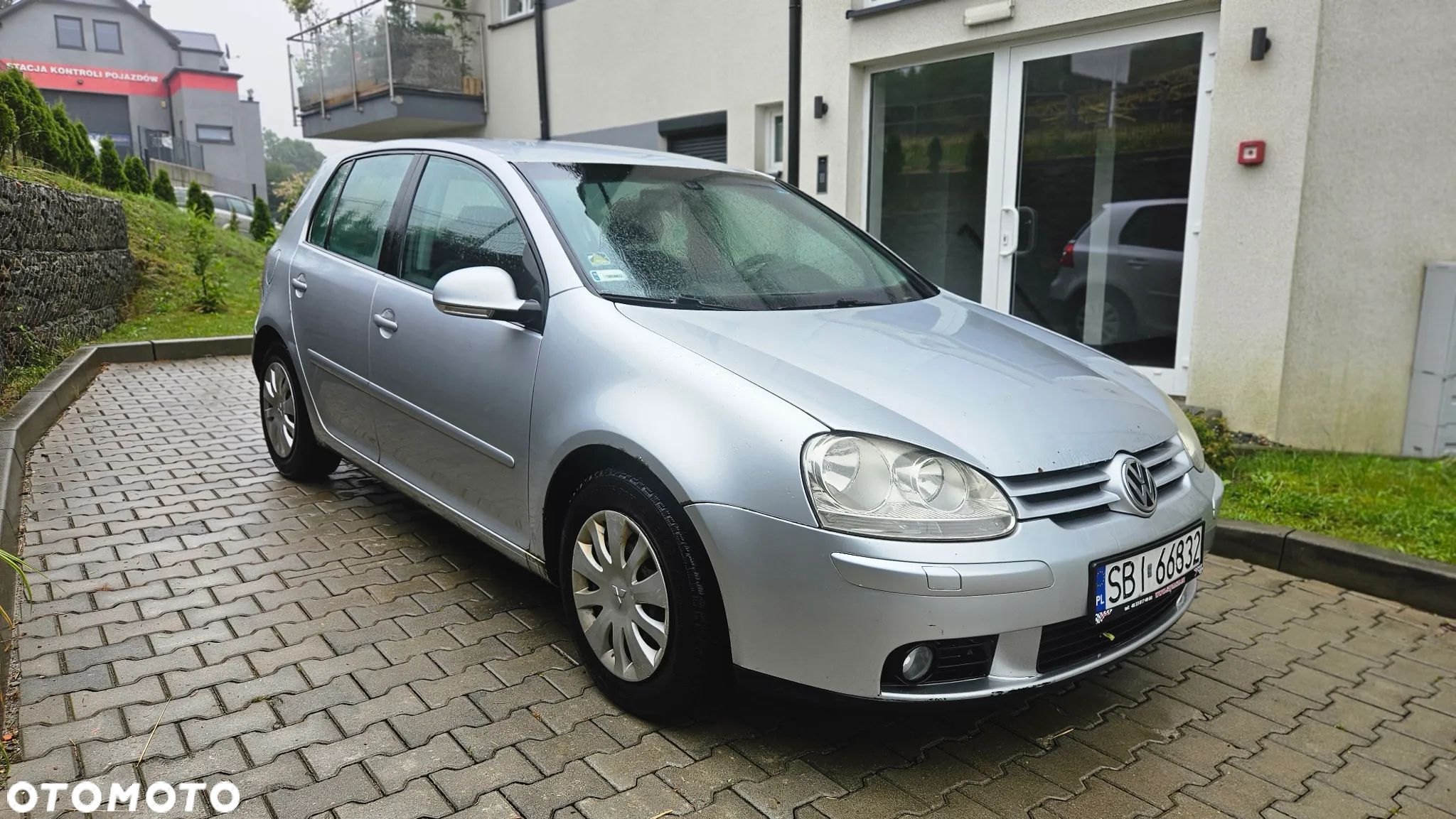 Volkswagen Golf V 1.9 TDI Q-Line - 1