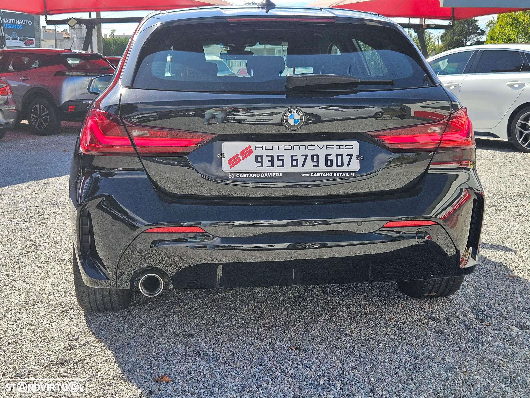 BMW 116 d Pack Desportivo M - 9
