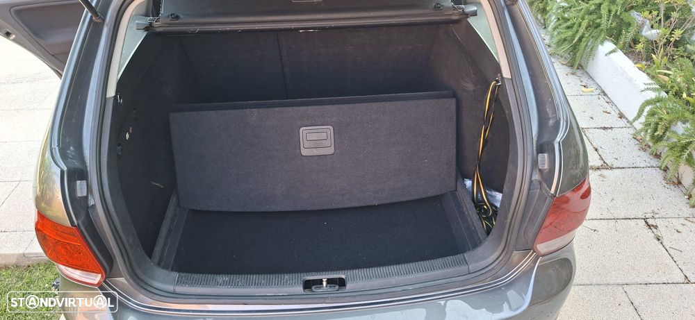 VW Golf Variant 1.9 TDi Confortline - 25