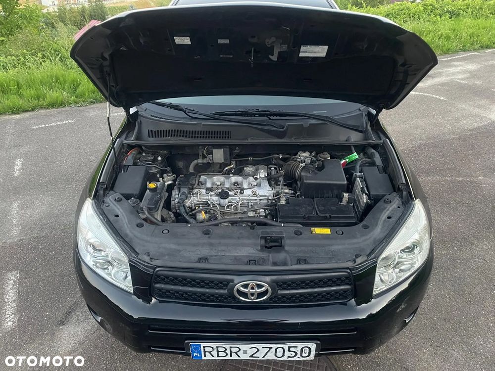 Toyota RAV4 - 28