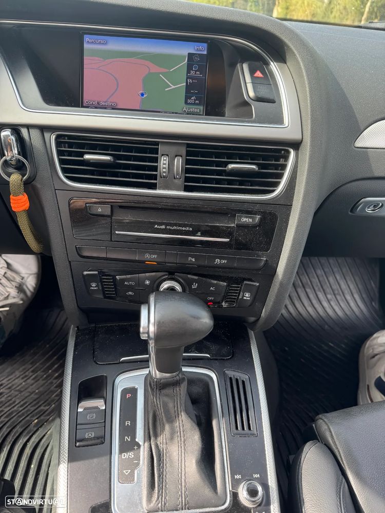 Audi A4 Allroad - 10