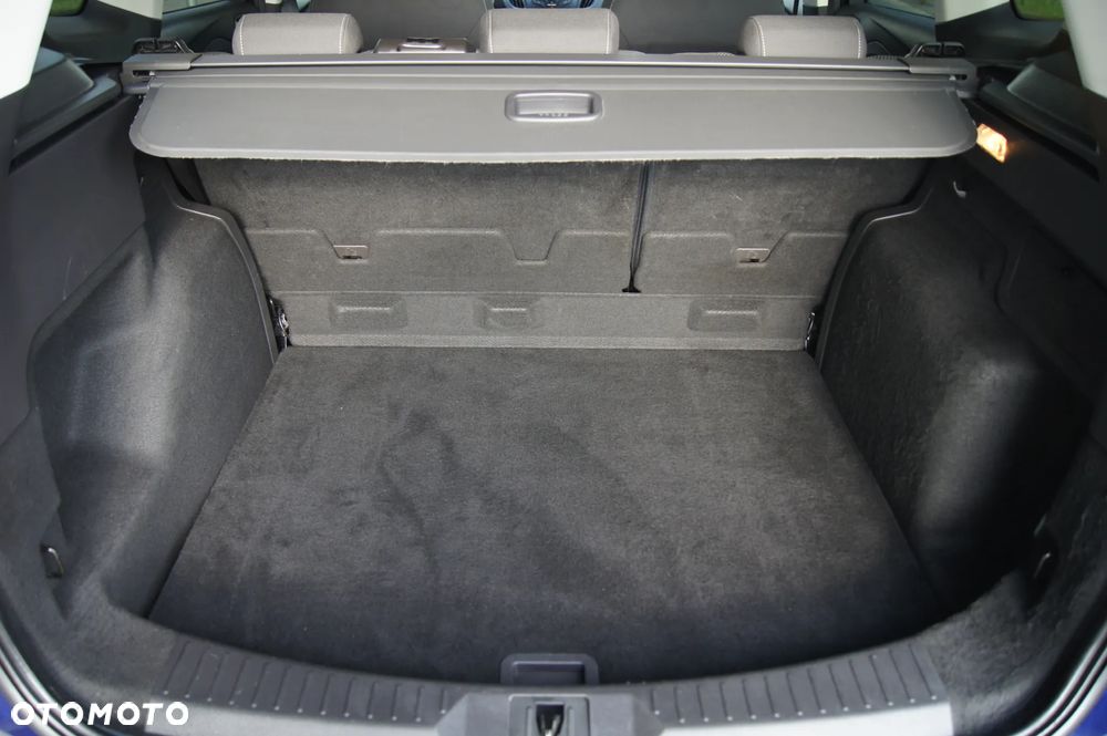 Ford Kuga 1.5 EcoBoost 2x4 Trend - 34