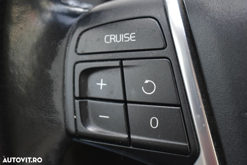 Volvo XC 60 - 13