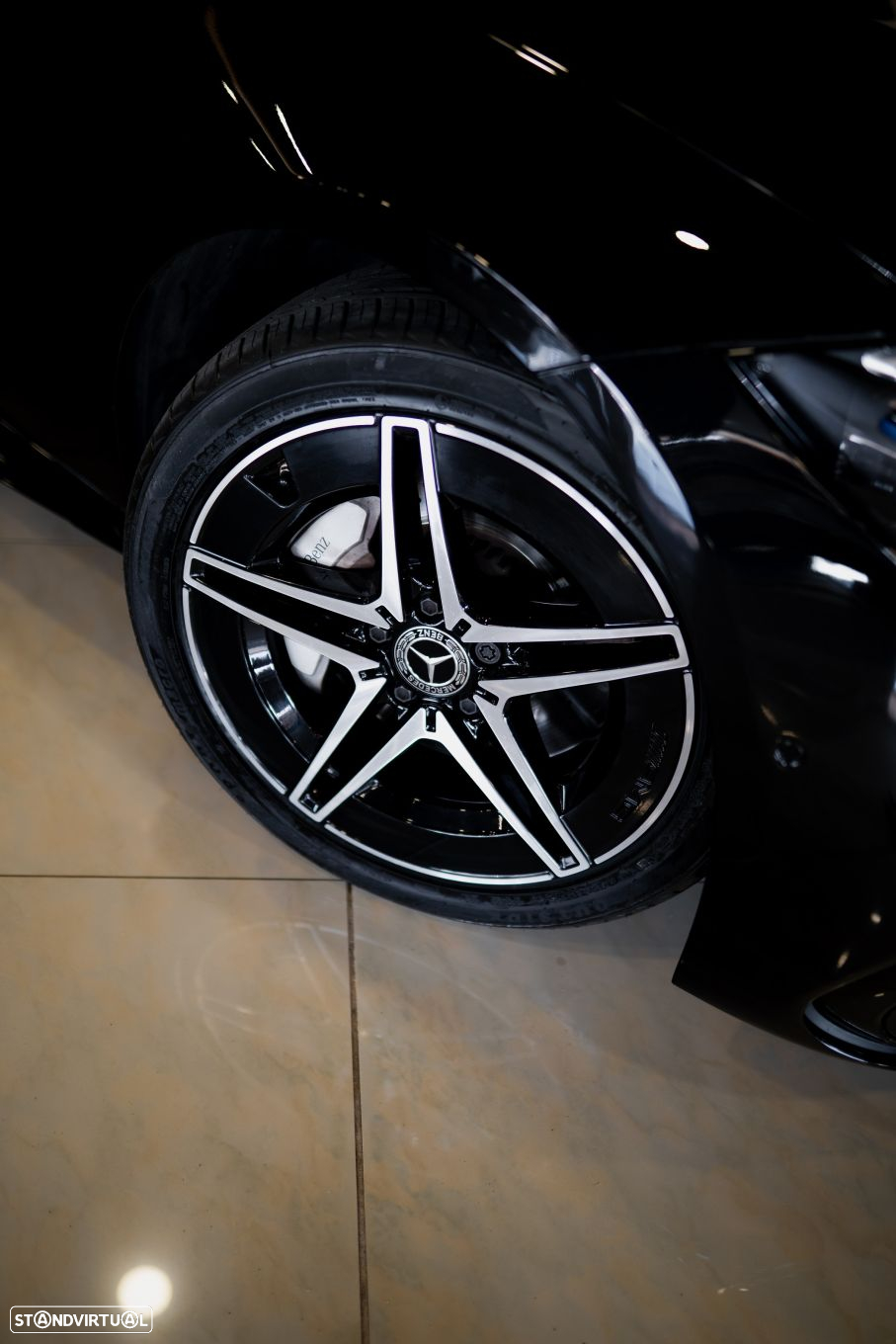 Mercedes-Benz C 300 e AMG Line - 7