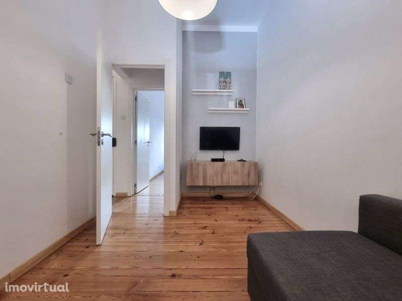 Apartamento T1 alcantara para alugar - Grande imagem: 2/10