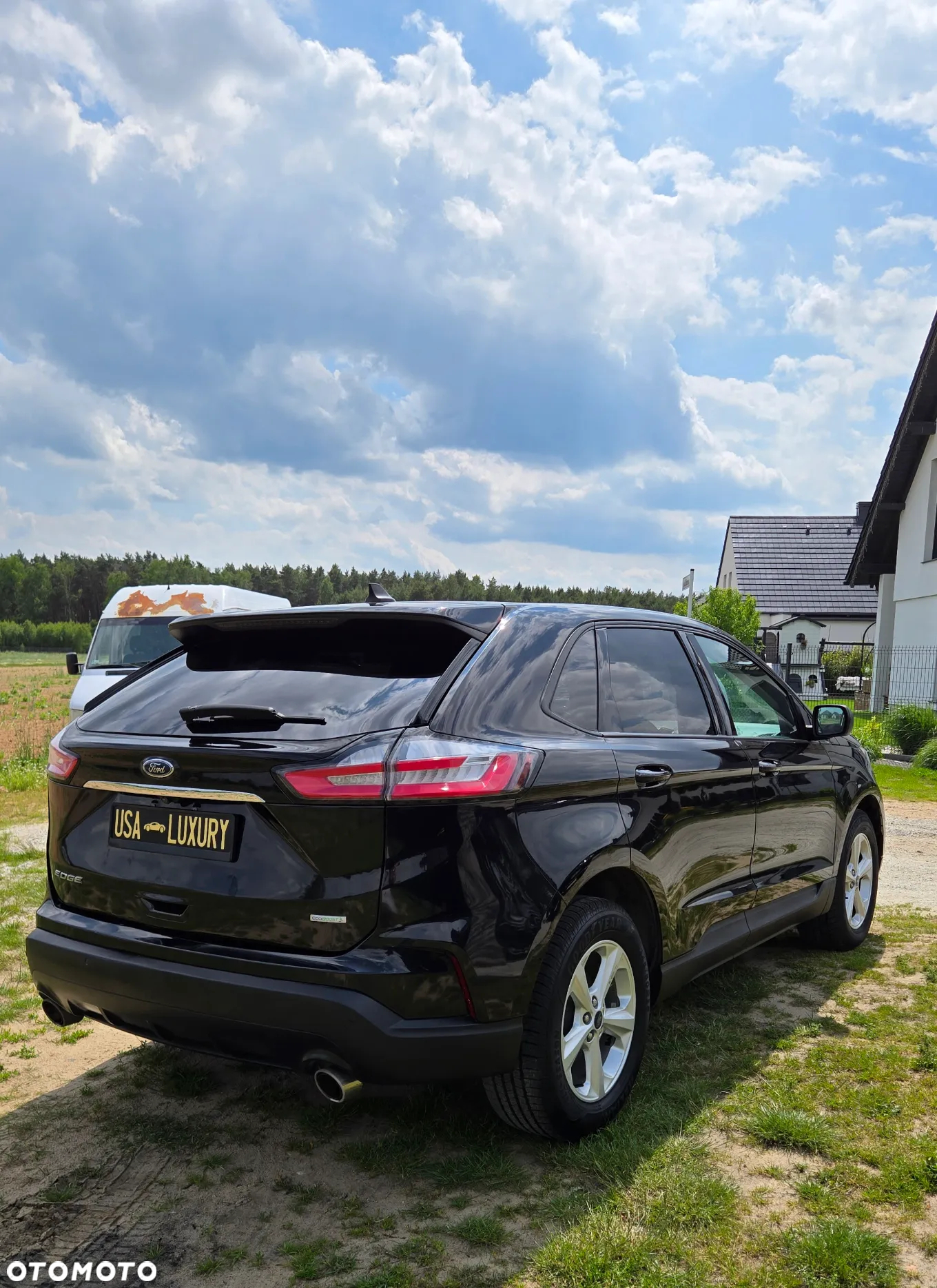 Ford Edge - 11