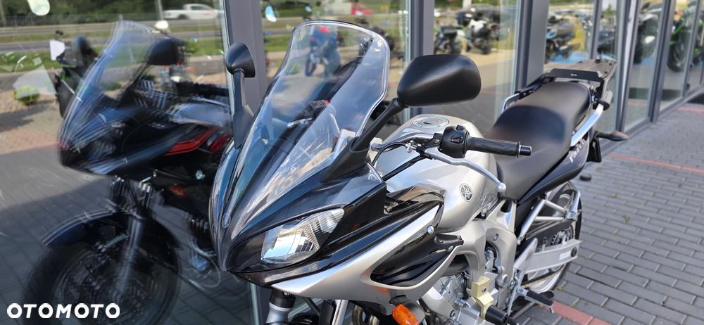 Yamaha FZ6 - 29
