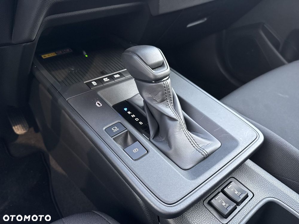 Toyota Corolla Cross 1.8 Hybrid Comfort - 24