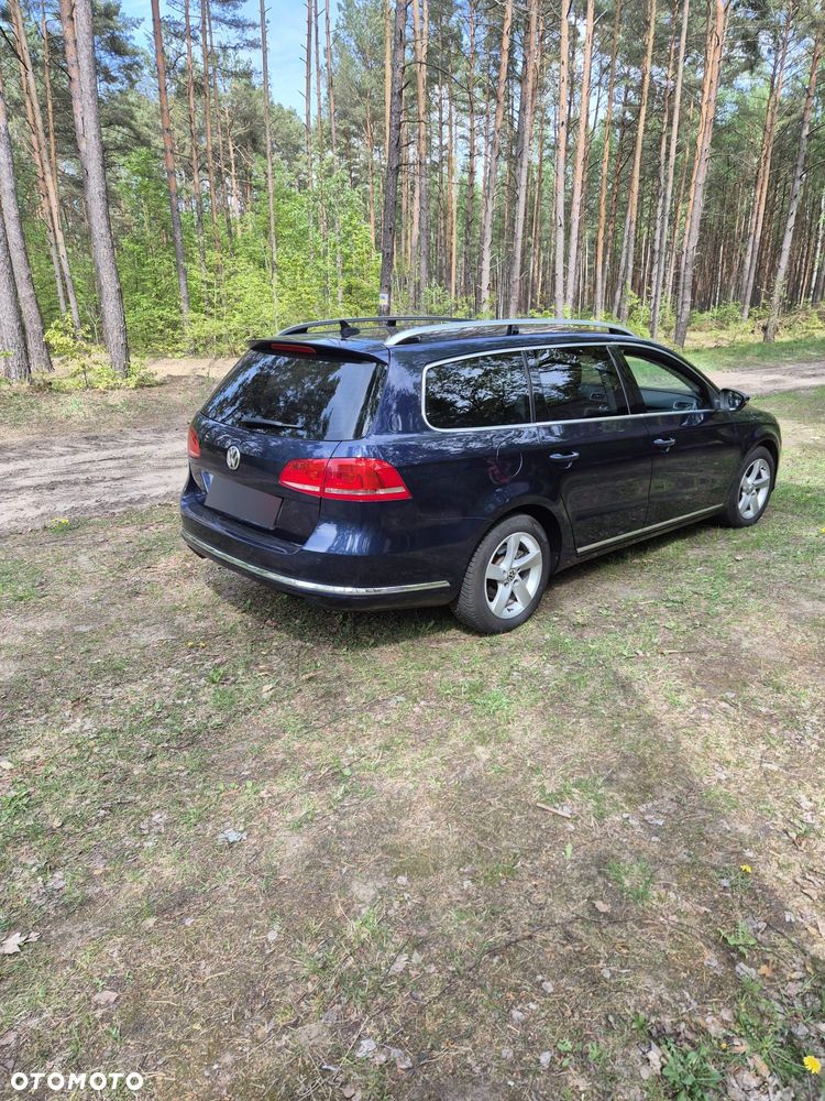 Volkswagen Passat 2.0 TDI DPF 4Mot Sportline - 4