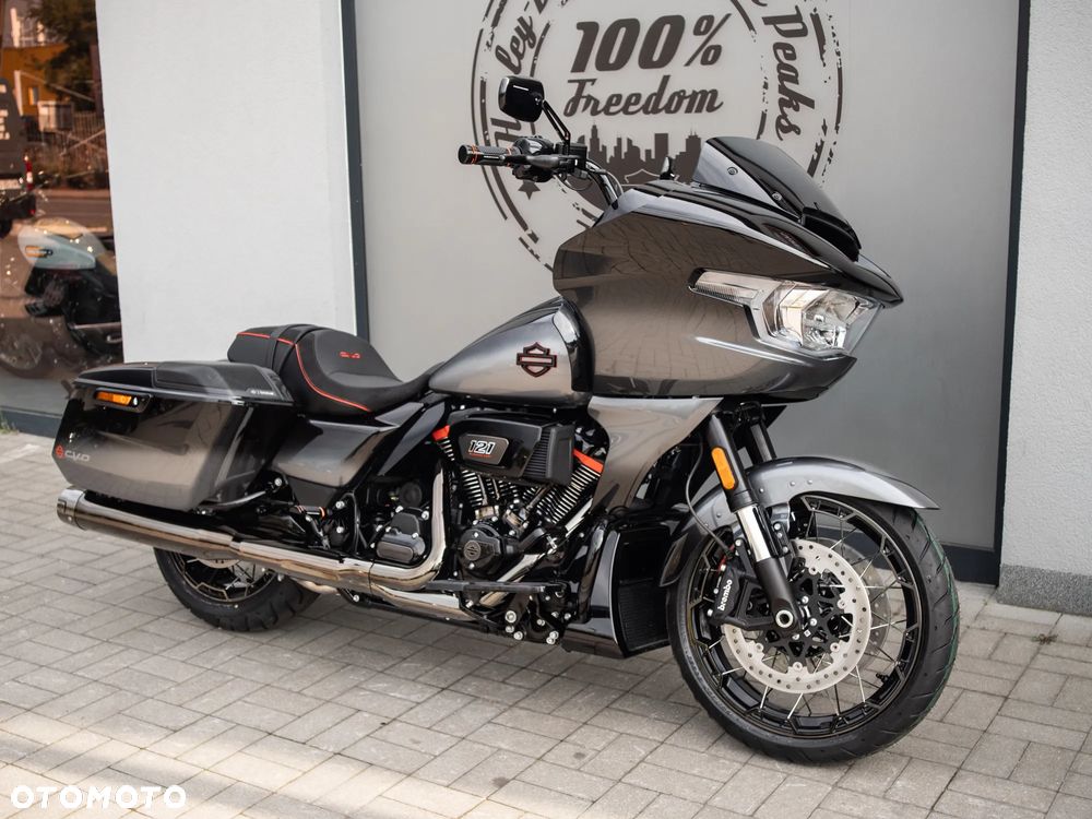 Harley-Davidson Touring Road Glide - 5