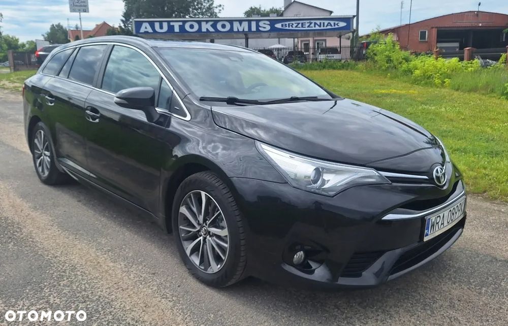 Toyota Avensis 2.0 D-4D Active Business - 2