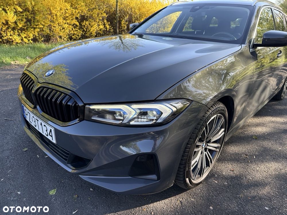 BMW Seria 3 320d xDrive - 38