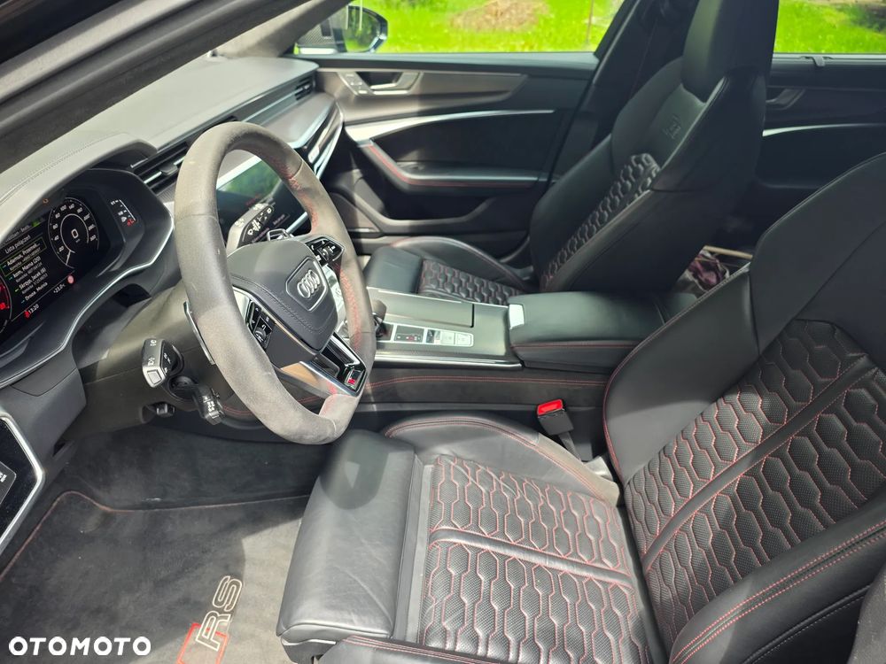 Audi RS6 Avant - 11