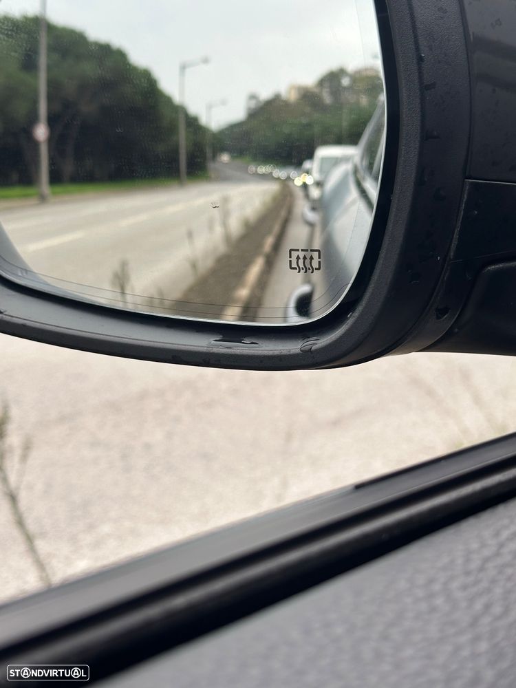 Alfa Romeo Stelvio - 35