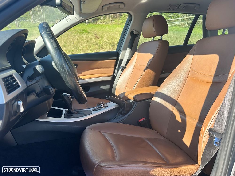 BMW 320 d EfficientDynamics Line Modern Auto - 13