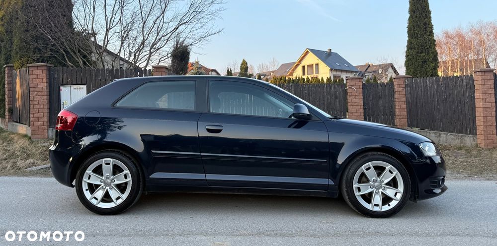 Audi A3 3-drzwiowe 1.6 TDI DPF Ambition - 6