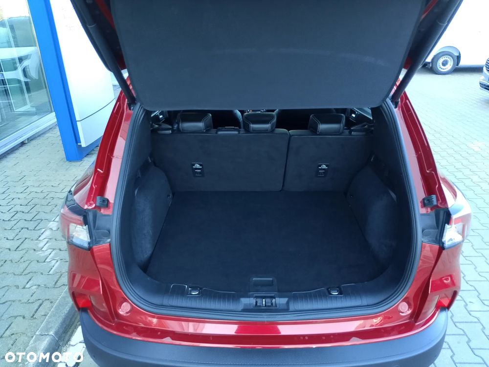 Ford Kuga 2.5 FHEV FWD Titanium X - 6