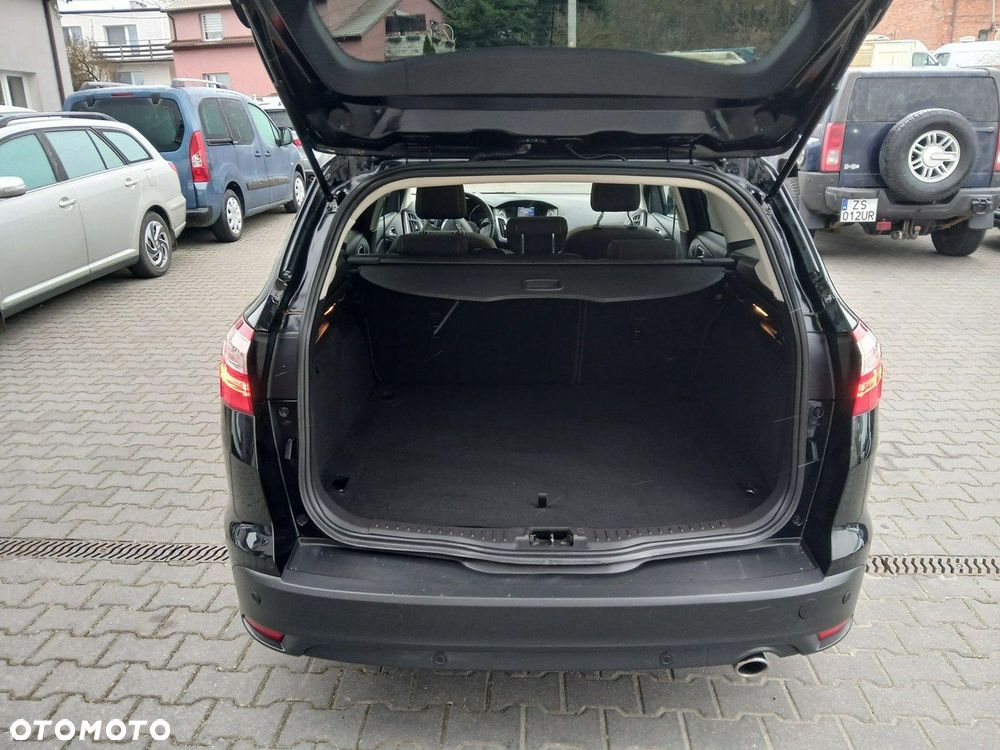 Ford Focus SW 1.6 EcoBoost Titanium - 14