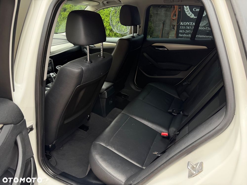BMW X1 sDrive18d xLine - 18