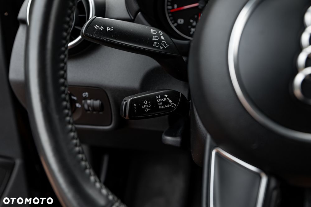 Audi A1 3-drzwiowe 1.2 TFSI S line edition - 24