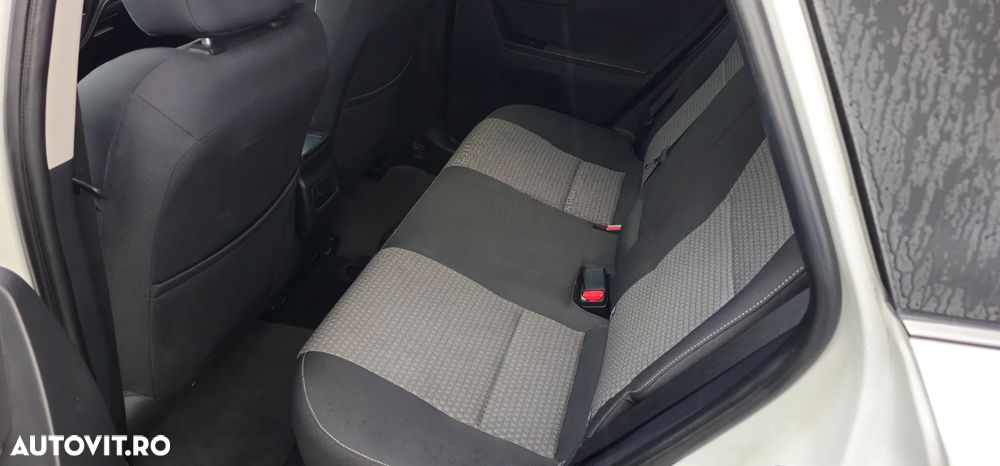 Toyota Auris 1.8 L VVT-i TS Hybrid Luna - 14