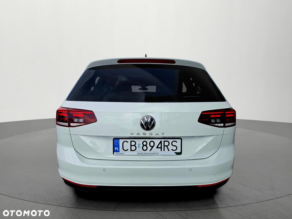 Volkswagen Passat 1.5 TSI EVO Business - 5