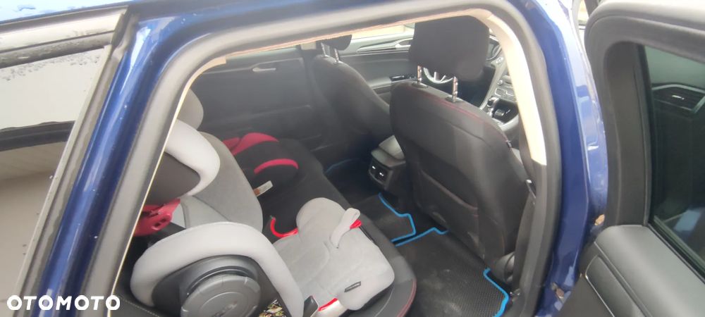 Ford Mondeo 2.0 TDCi ST-Line X - 33