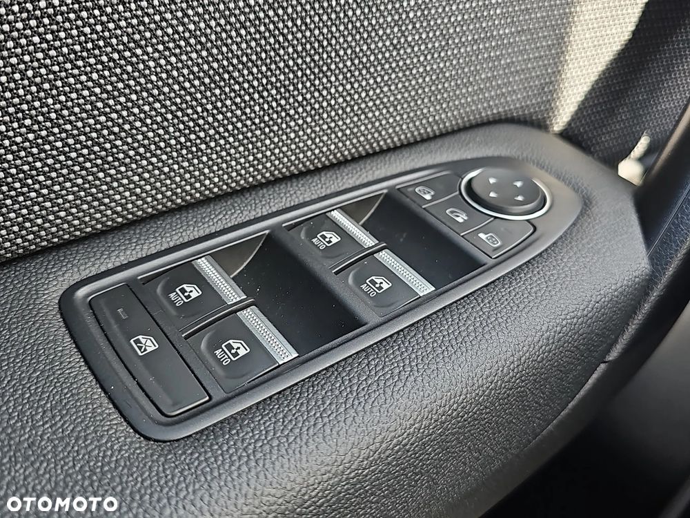 Renault Symbioz 1.6 E-Tech Full Hybrid 145 Techno - 18