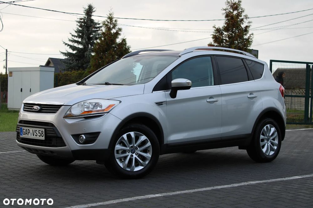 Ford Kuga 2.0 TDCi 4x4 Titanium - 2