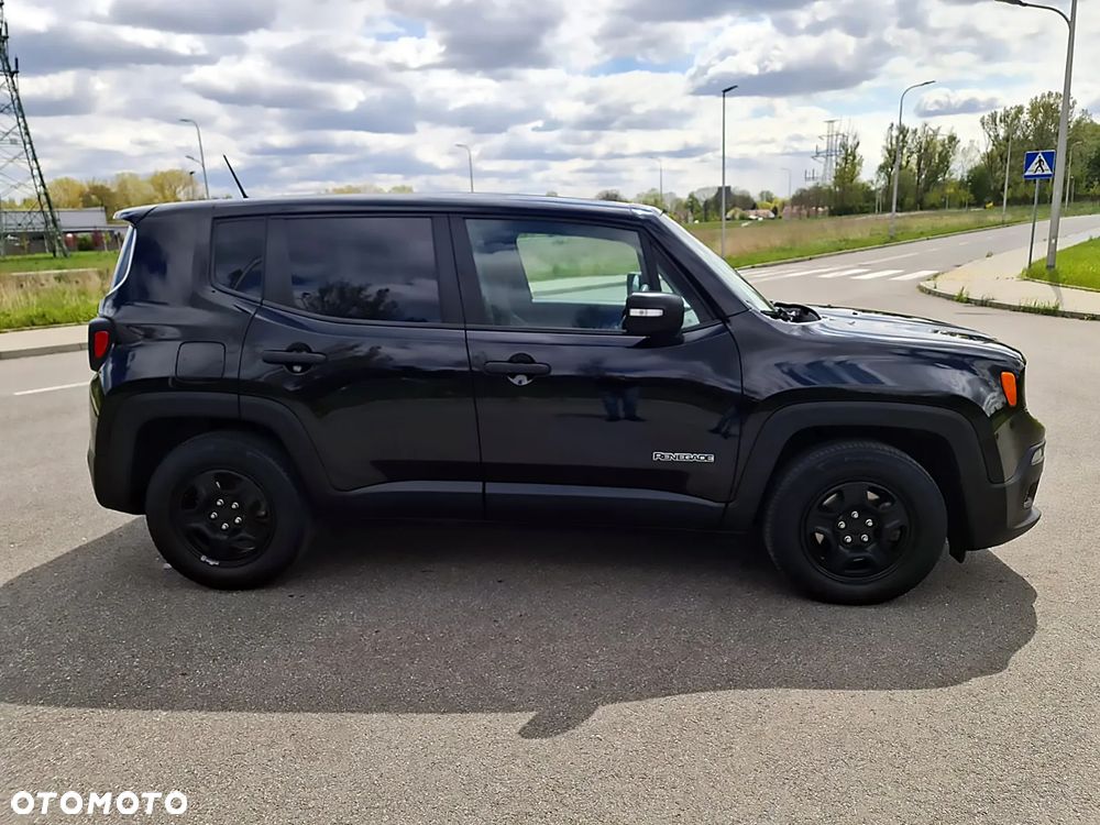Jeep Renegade 1.6 E-TorQ Sport FWD - 18