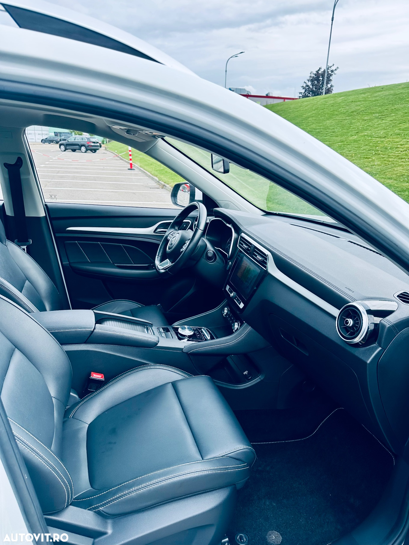 MG ZS EV Maximal Luxury - 3