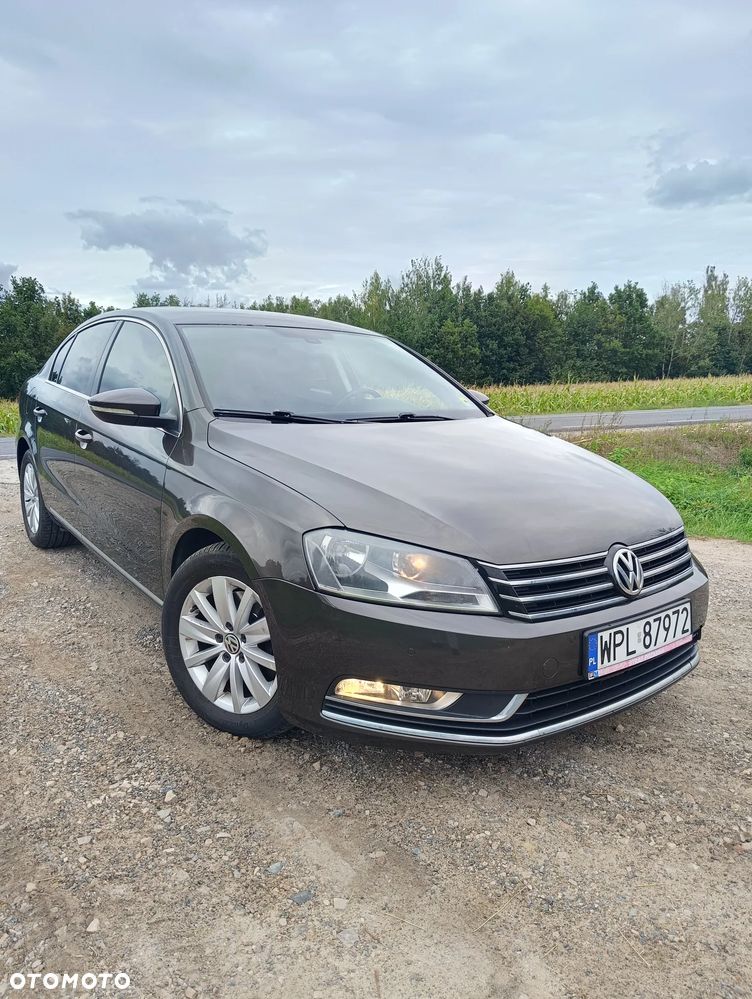 Volkswagen Passat 1.6 TDI Trendline - 26