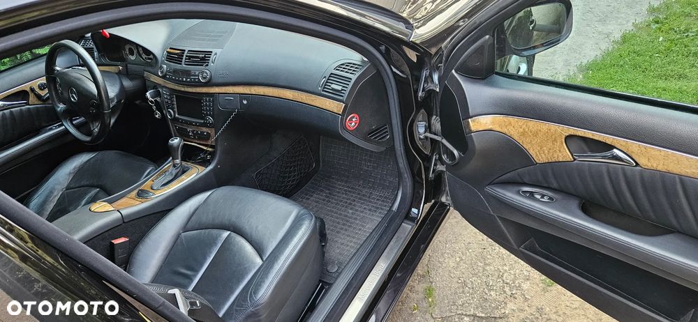 Mercedes-Benz Klasa E 350 Avantgarde - 9